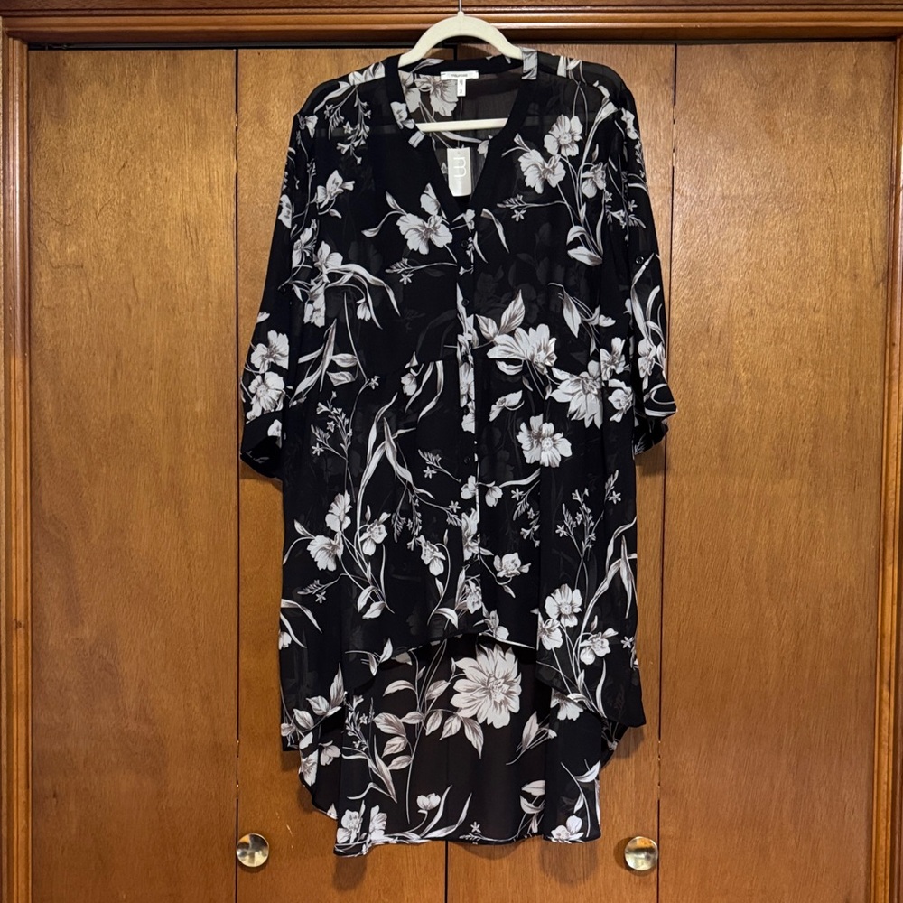 Maurices Black and White sheer Floral Blouse